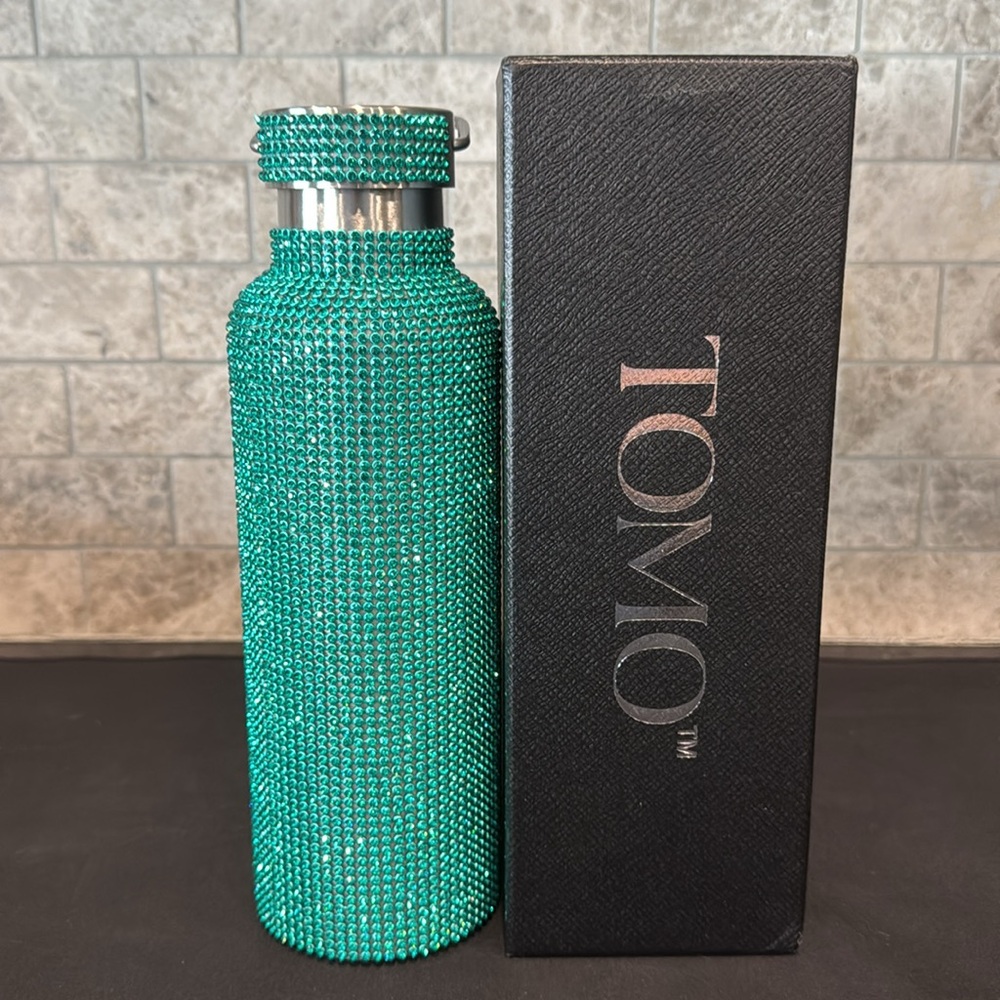 TOMO Majestic Forest 750ML/25oz - Picture 3 of 7